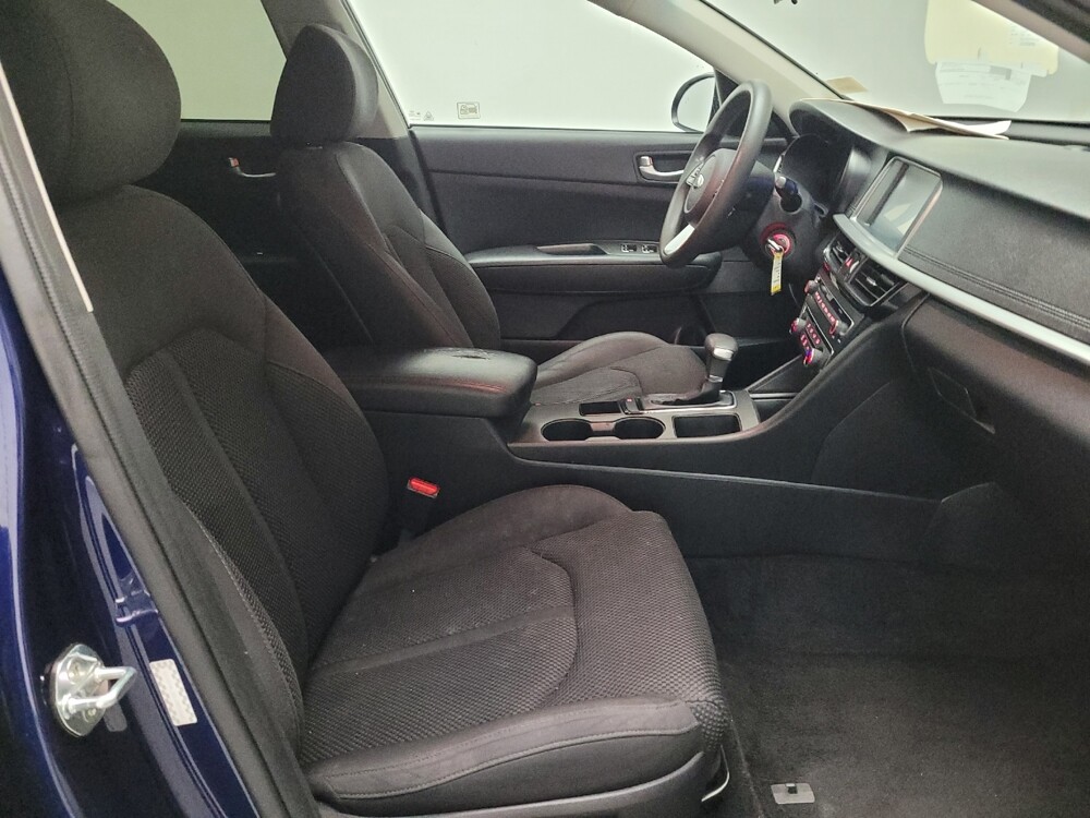 2020 Kia Optima in Downey, CA 90241 - 18094504 21