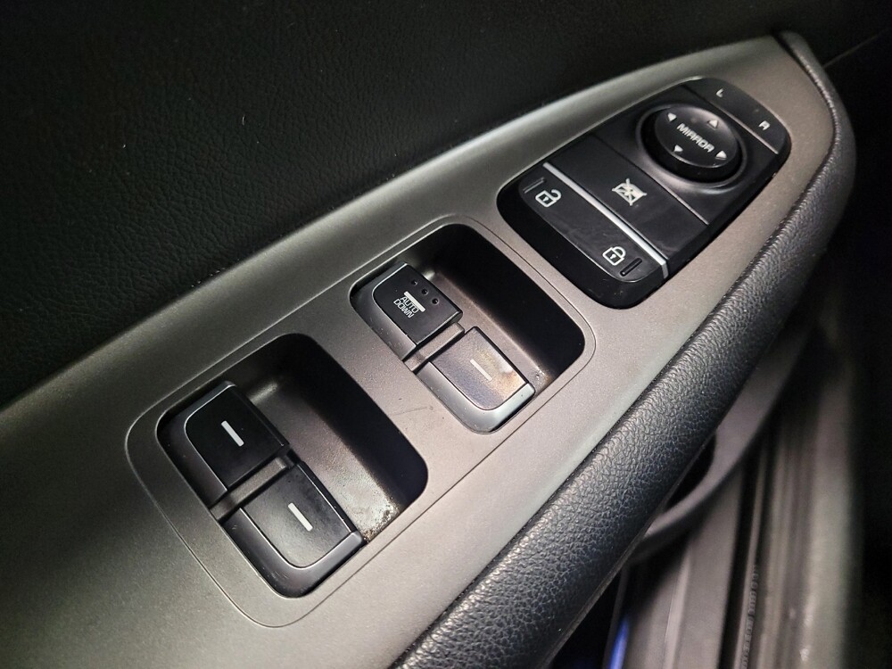 2020 Kia Optima in Downey, CA 90241 - 18094504 27