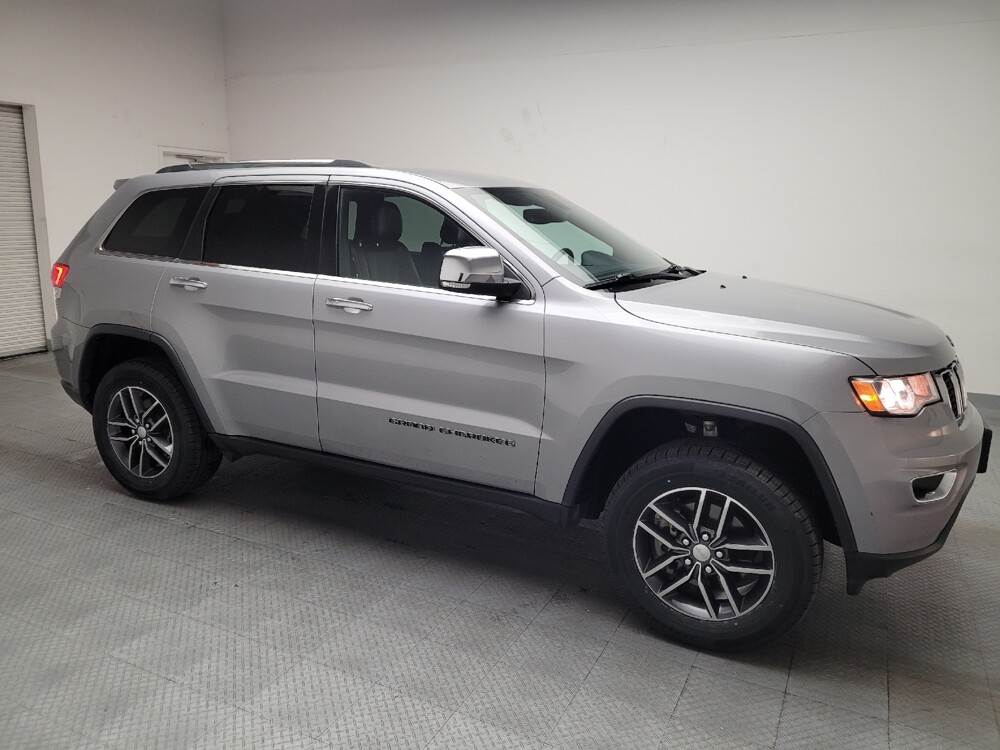 2019 Jeep Grand Cherokee in Fresno, CA 93726 - 18094505 11