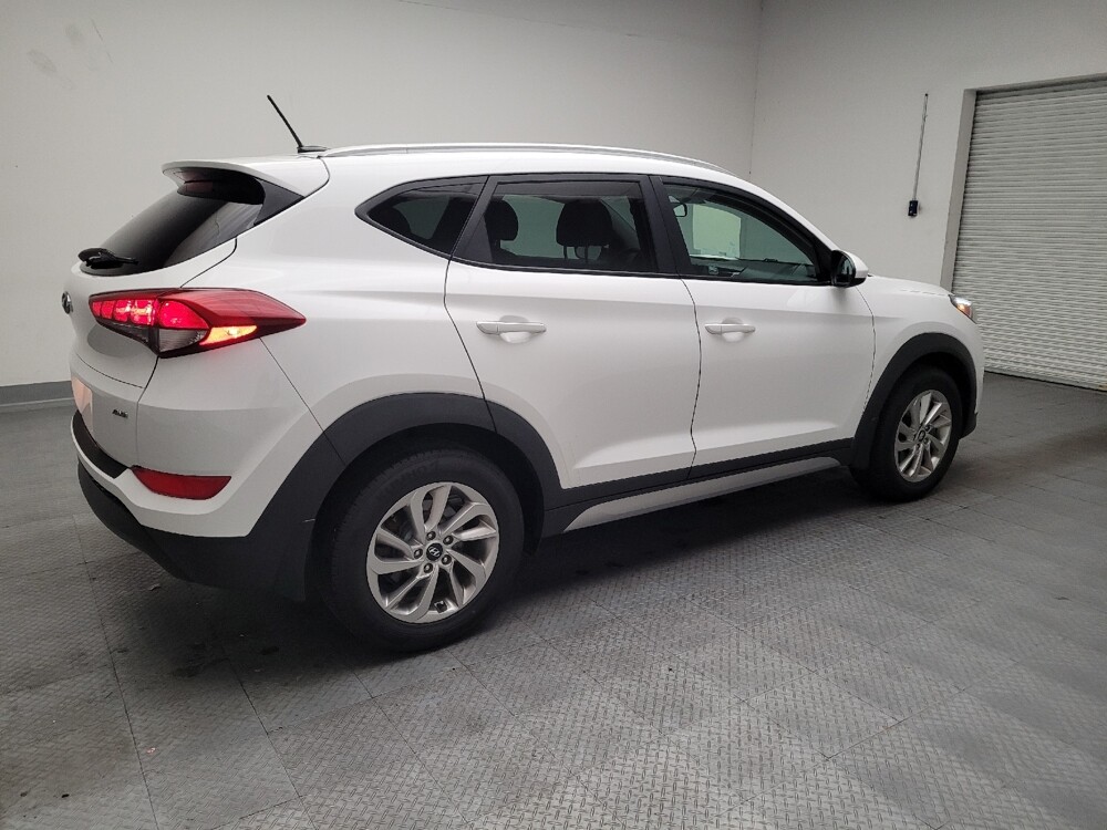 2017 Hyundai Tucson in Fresno, CA 93726 - 18094508 10