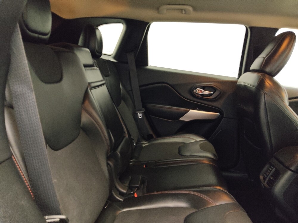 2018 Jeep Cherokee in Morrow, GA 30260 - 18094511 19