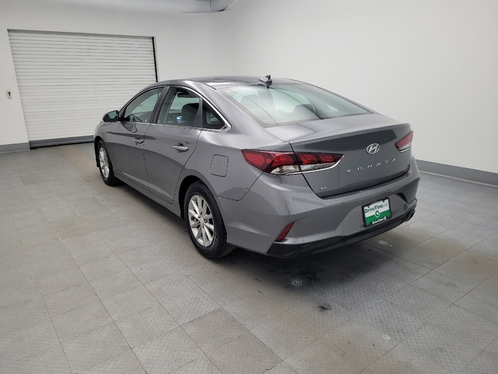 2019 Hyundai Sonata in Maple Heights, OH 44137 - 18094512 5