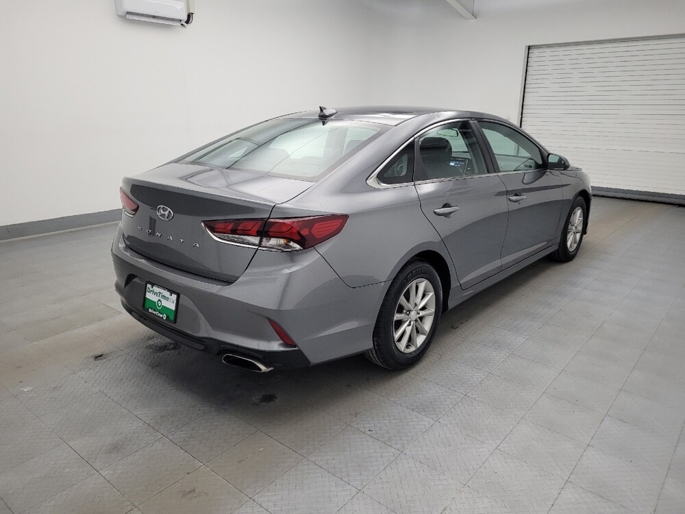 2019 Hyundai Sonata in Maple Heights, OH 44137 - 18094512 9