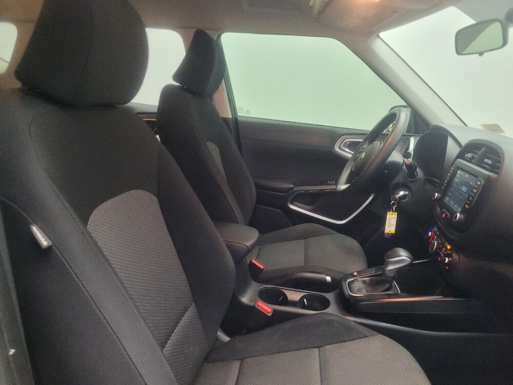 2020 Kia Soul in Stone Mountain, GA 30083 - 18094517 21