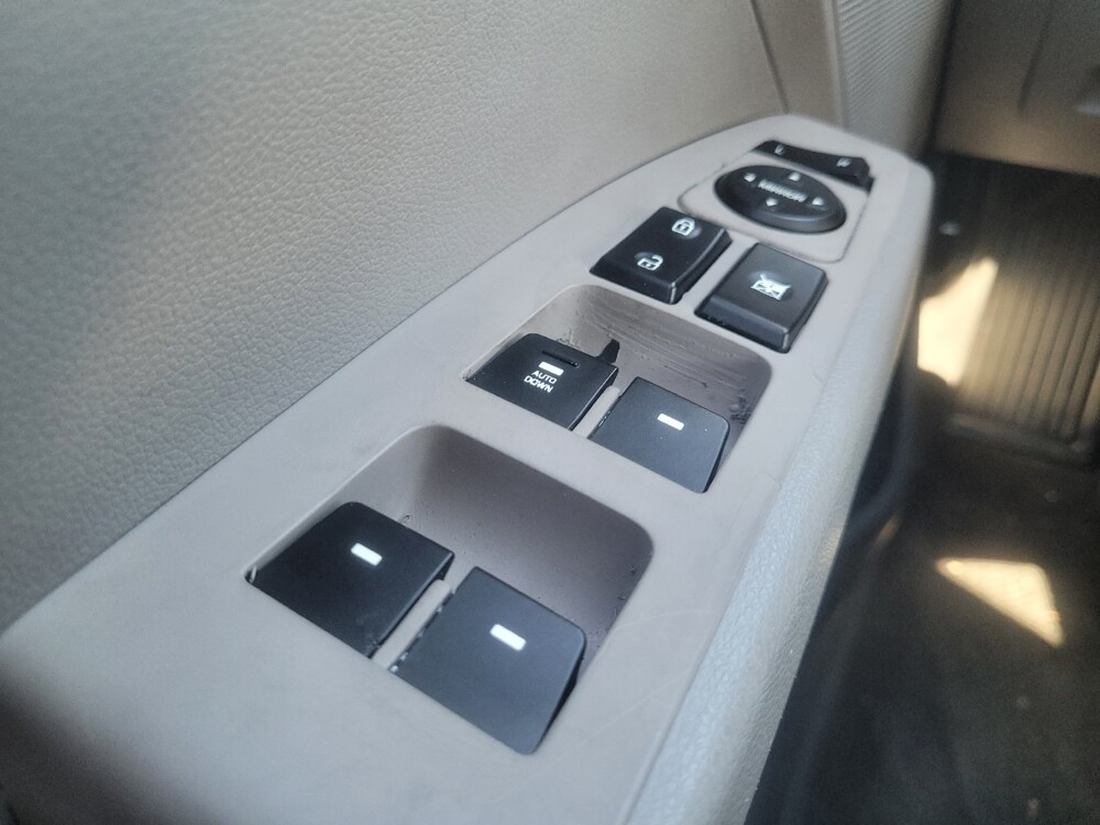 2018 Hyundai Elantra in Stone Mountain, GA 30083 - 18094522 27