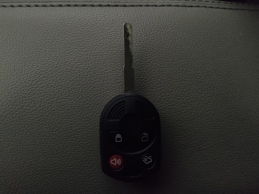 2018 Ford Escape in Stone Mountain, GA 30083 - 18094523 32