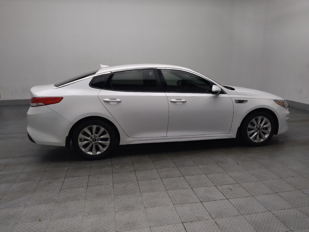 2016 Kia Optima in Conyers, GA 30094 - 18094525 10