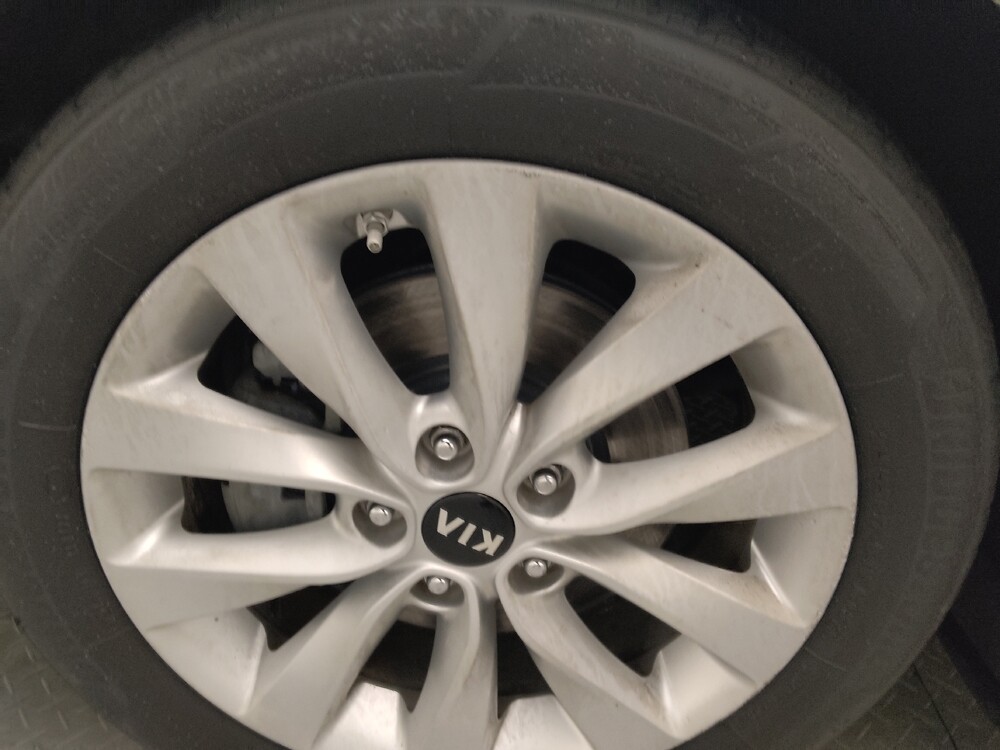 2016 Kia Optima in Conyers, GA 30094 - 18094525 31