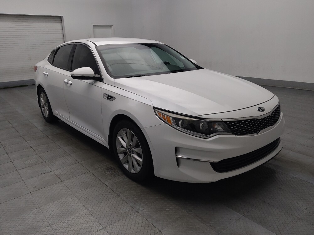 2016 Kia Optima in Conyers, GA 30094 - 18094525 13