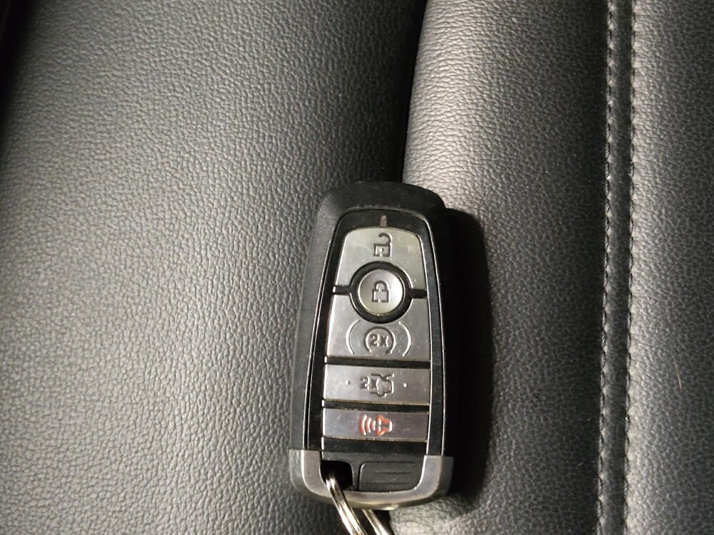 2019 Ford Edge in El Paso, TX 79907 - 18094550 32