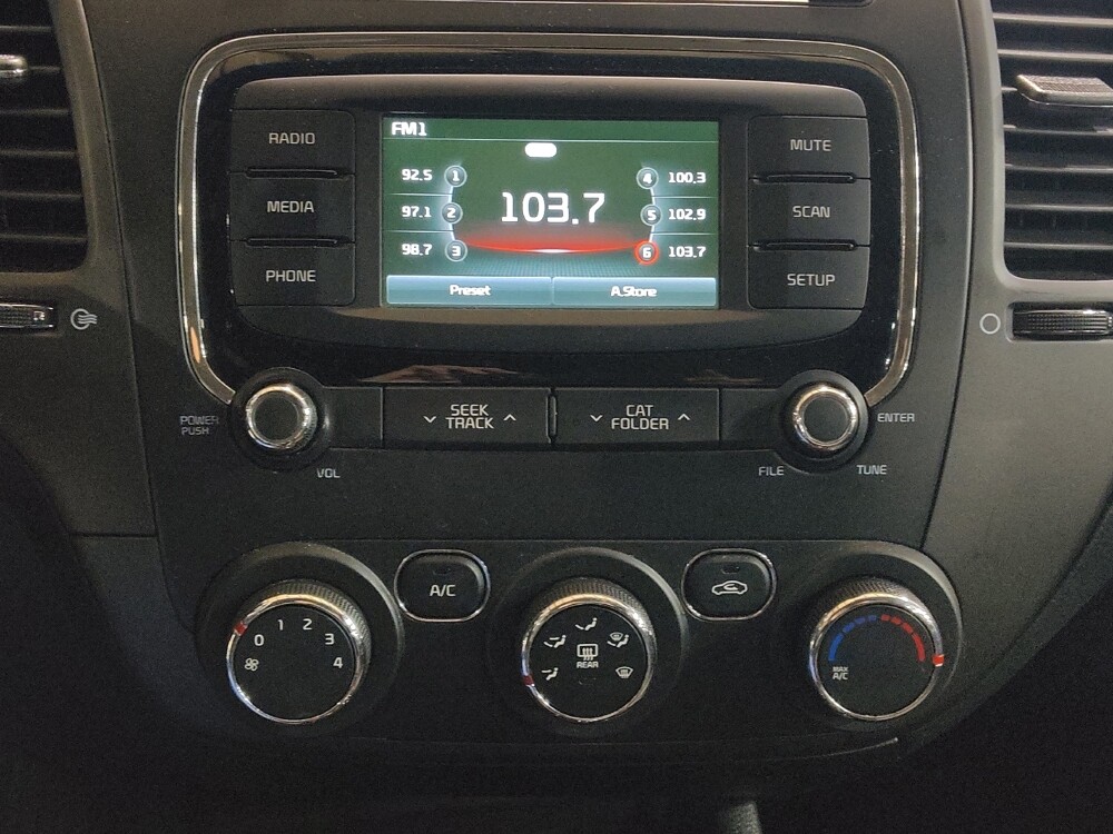 2018 Kia Forte in Temple, TX 76502 - 18094556 25