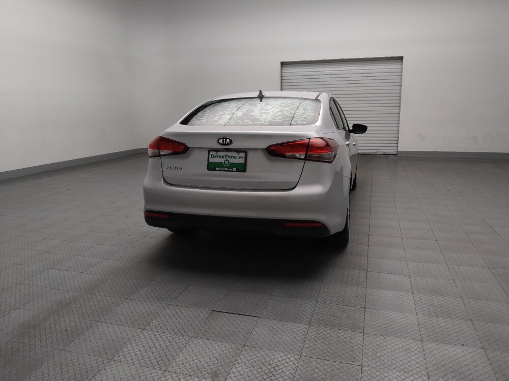 2018 Kia Forte in Temple, TX 76502 - 18094556 7