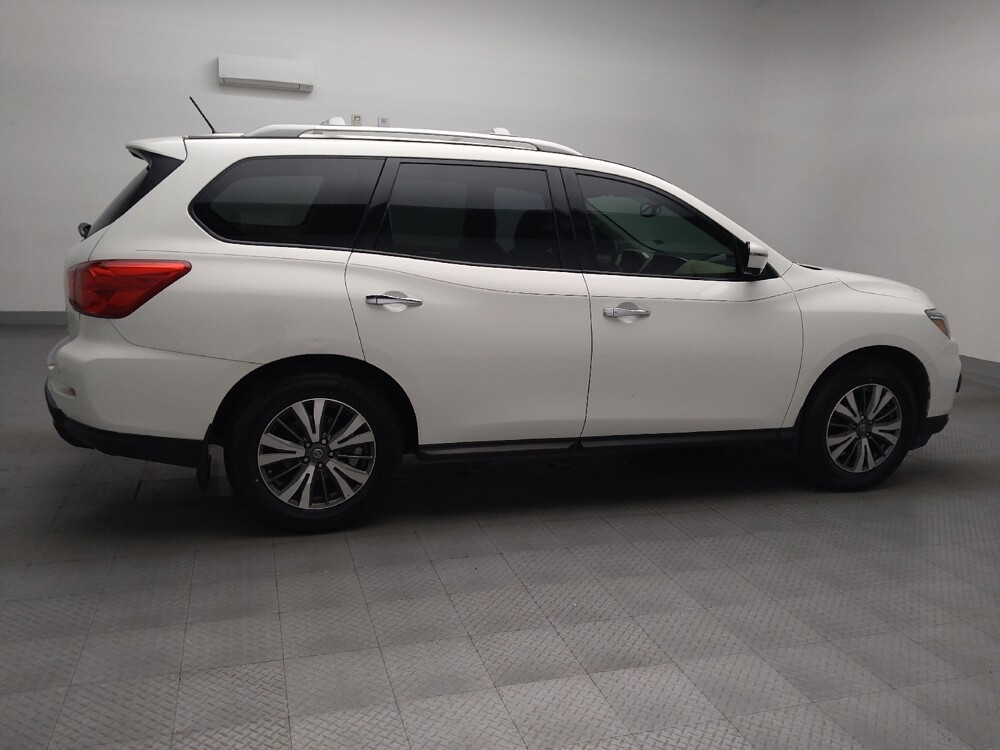 2017 Nissan Pathfinder in Lubbock, TX 79424 - 18094564 10