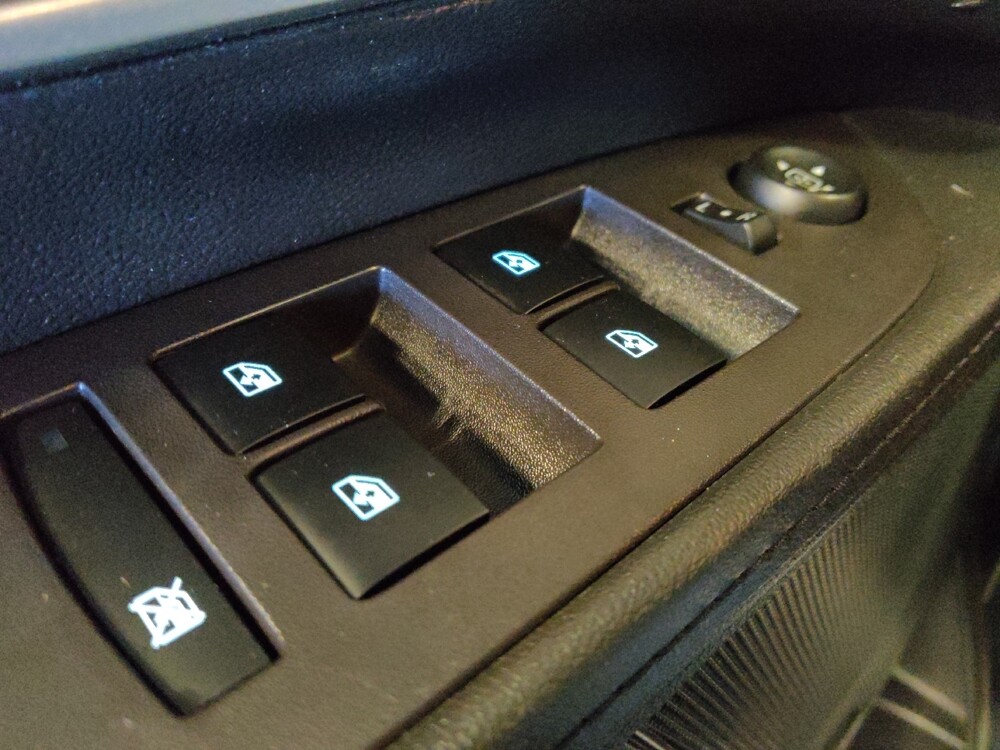 2016 Chevrolet Equinox in Tucson, AZ 85705 - 18094567 27