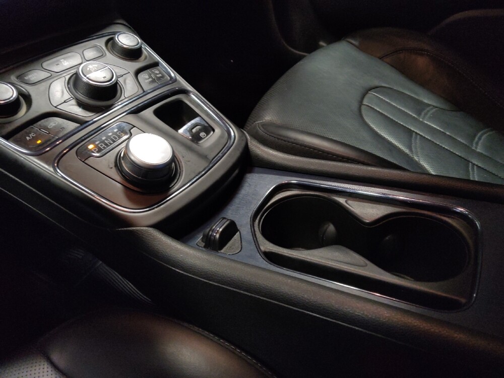 2015 Chrysler 200 in Mesa, AZ 85210 - 18094568 26