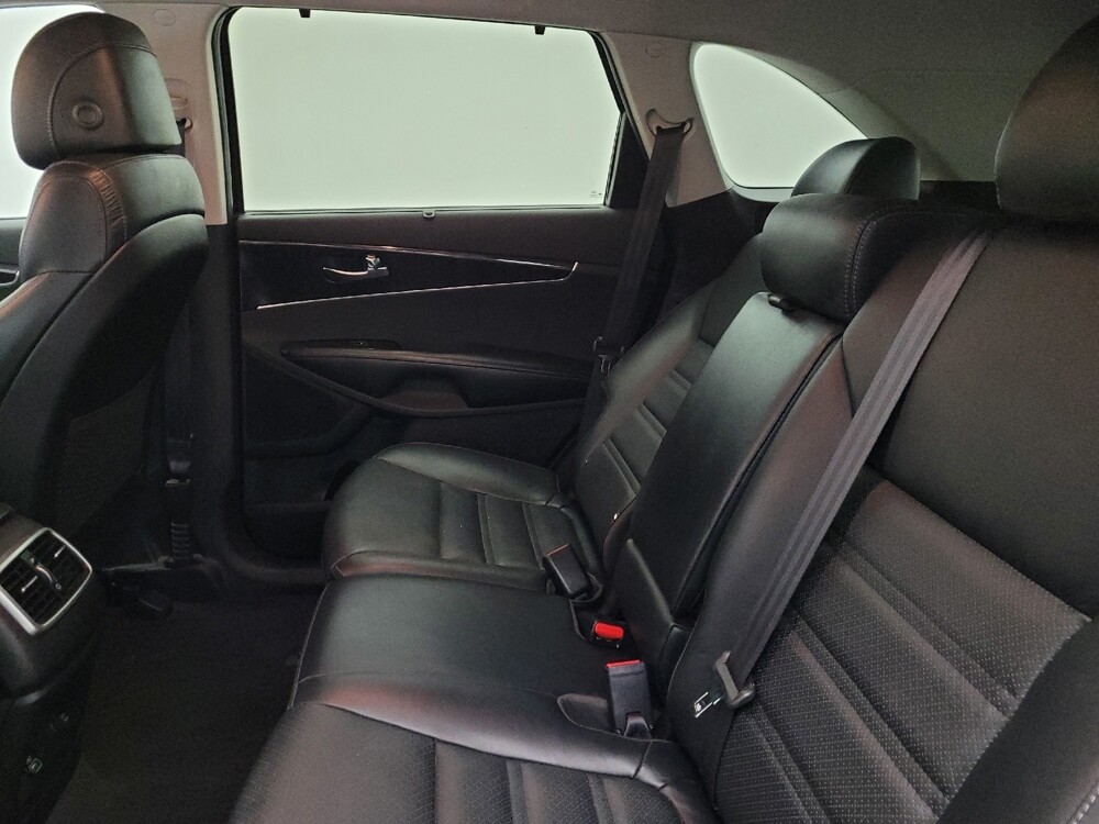 2017 Kia Sorento in Tucson, AZ 85705 - 18094571 18