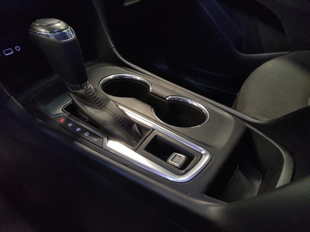 2020 Chevrolet Equinox in Glendale, AZ 85301 - 18094573 26