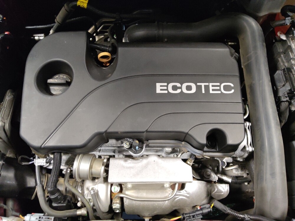 2020 Chevrolet Equinox in Glendale, AZ 85301 - 18094573 30