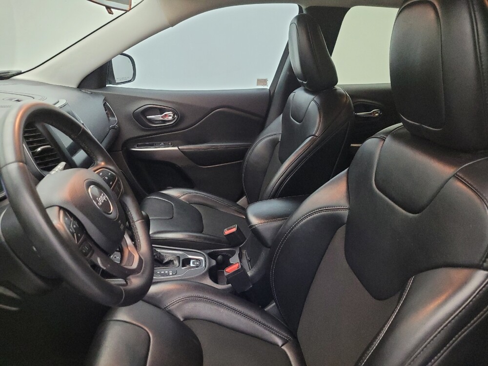 2020 Jeep Cherokee in Phoenix, AZ 85022 - 18094580 17