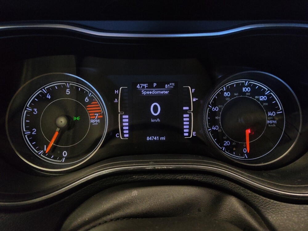 2020 Jeep Cherokee in Phoenix, AZ 85022 - 18094580 23