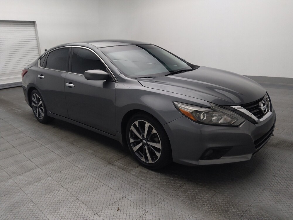 2017 Nissan Altima in Savannah, GA 31419 - 18094591 11