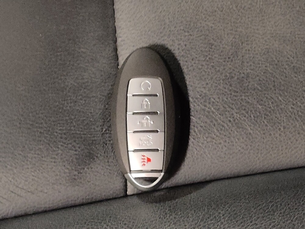 2018 Nissan Altima in Savannah, GA 31419 - 18094595 32