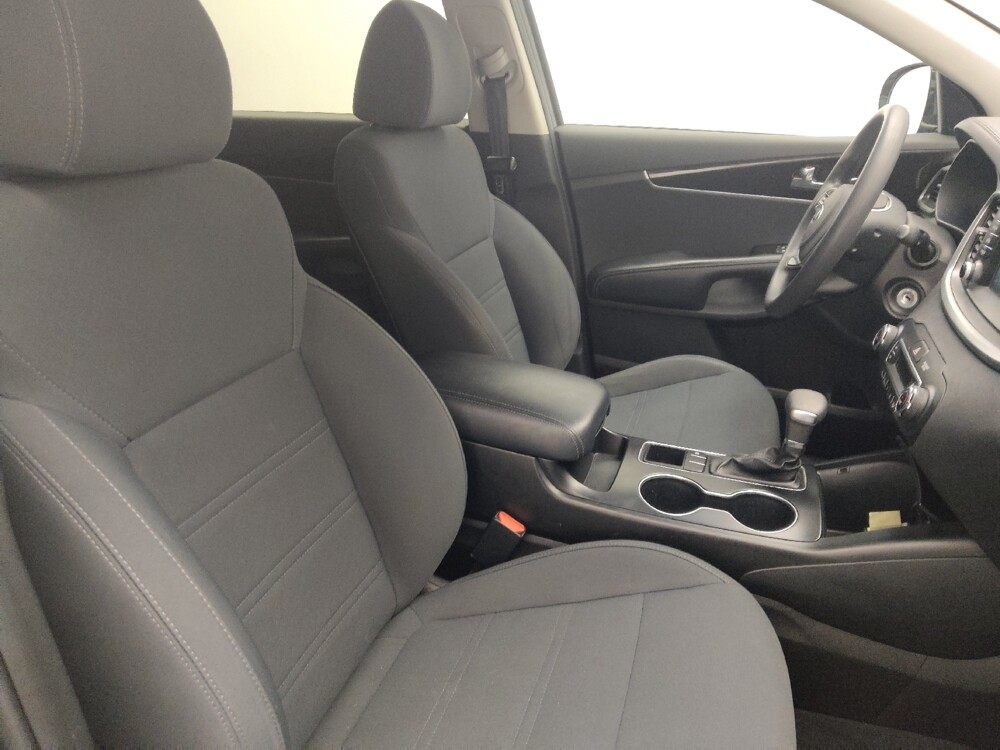 2019 Kia Sorento in Savannah, GA 31419 - 18094598 21
