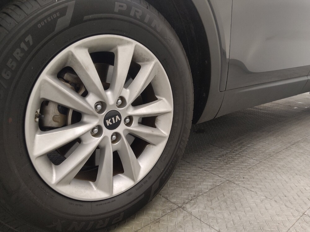 2019 Kia Sorento in Savannah, GA 31419 - 18094598 31