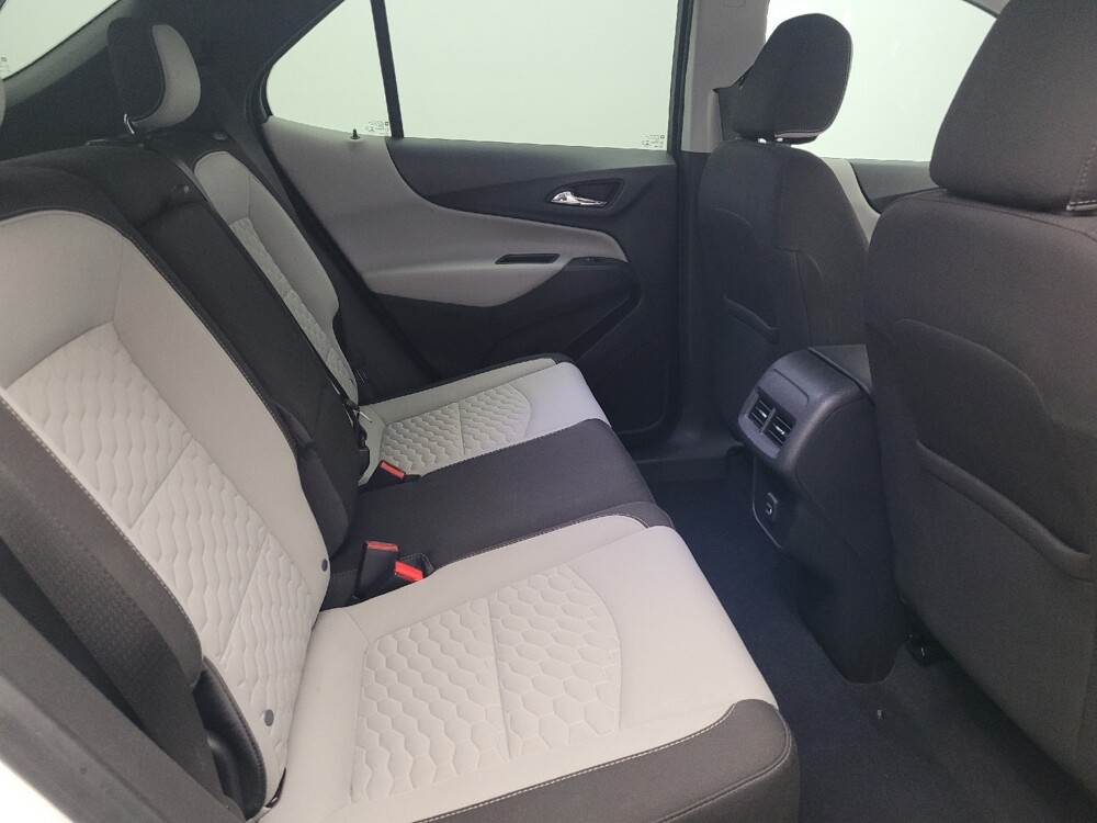 2020 Chevrolet Equinox in Savannah, GA 31419 - 18094599 19