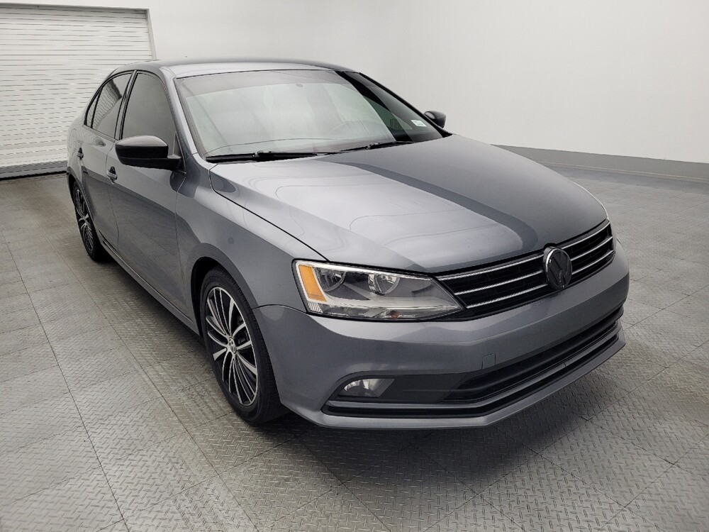 2016 Volkswagen Jetta in Savannah, GA 31419 - 18094609 13