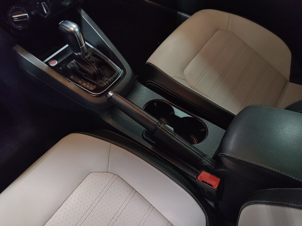 2016 Volkswagen Jetta in Savannah, GA 31419 - 18094609 26