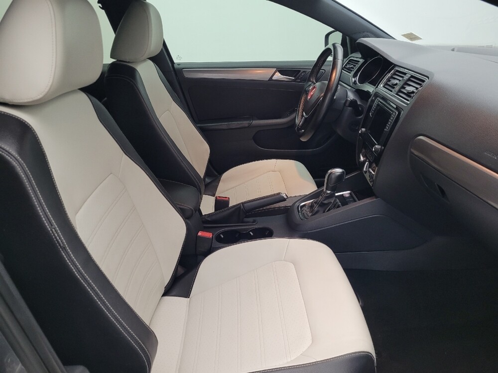 2016 Volkswagen Jetta in Savannah, GA 31419 - 18094609 21