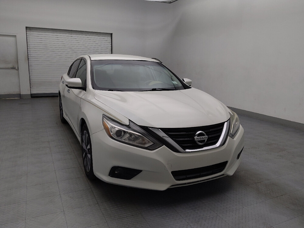 2017 Nissan Altima in Raleigh, NC 27604 - 18094616 14