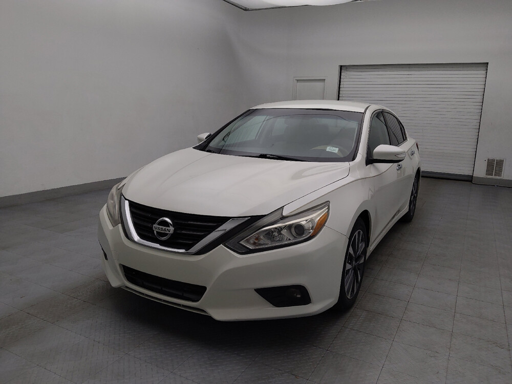 2017 Nissan Altima in Raleigh, NC 27604 - 18094616 15