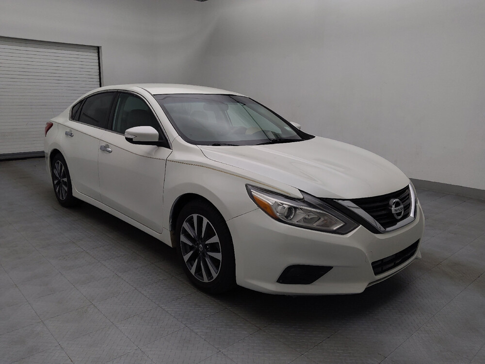 2017 Nissan Altima in Raleigh, NC 27604 - 18094616 13