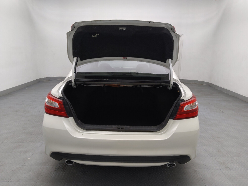 2017 Nissan Altima in Raleigh, NC 27604 - 18094616 29