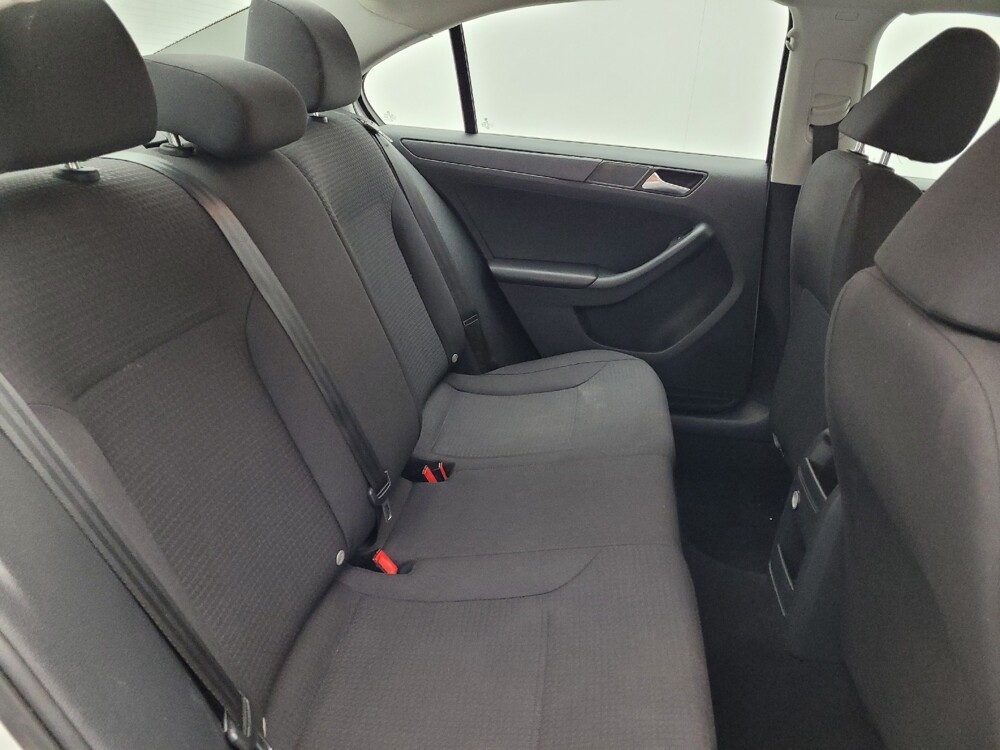 2016 Volkswagen Jetta in Raleigh, NC 27604 - 18094620 19