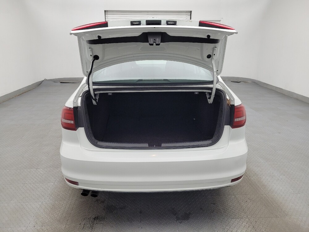 2016 Volkswagen Jetta in Raleigh, NC 27604 - 18094620 29