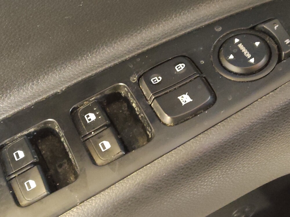 2020 Kia Rio in Raleigh, NC 27604 - 18094623 27