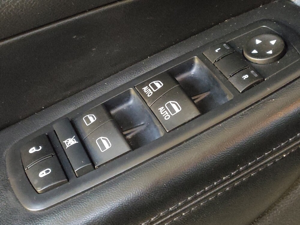 2017 Jeep Grand Cherokee in Greenville, SC 29607 - 18094626 27