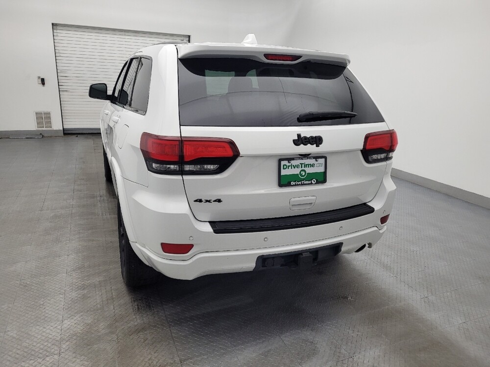 2017 Jeep Grand Cherokee in Greenville, SC 29607 - 18094626 6
