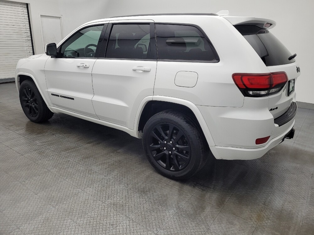 2017 Jeep Grand Cherokee in Greenville, SC 29607 - 18094626 3