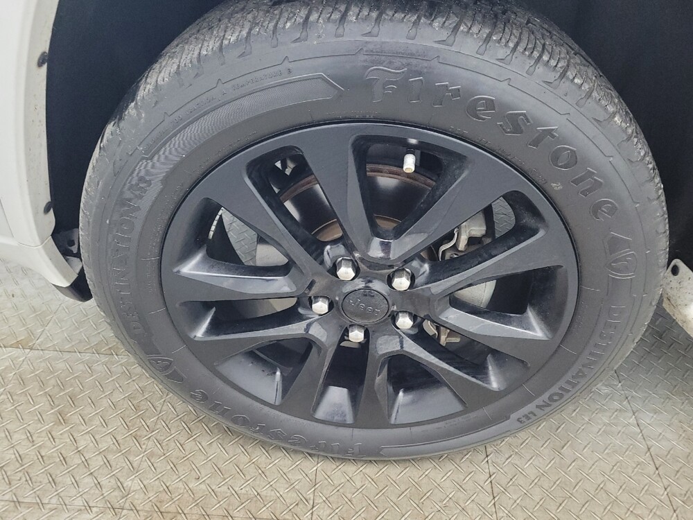 2017 Jeep Grand Cherokee in Greenville, SC 29607 - 18094626 31