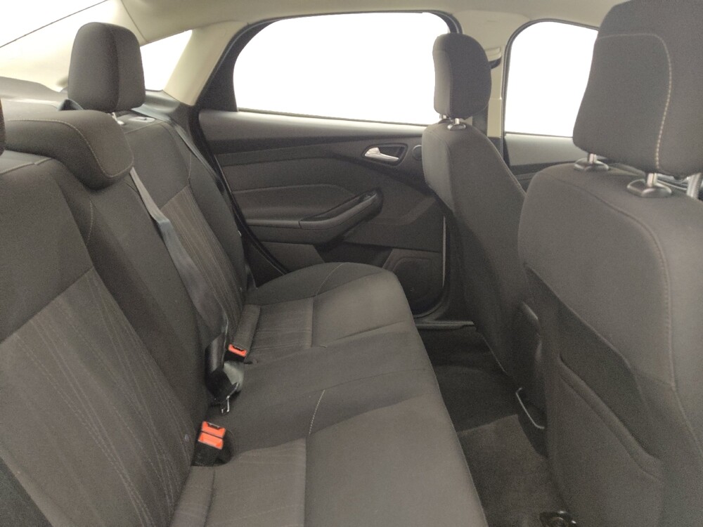 2018 Ford Focus in Denver, CO 80012 - 18094630 19