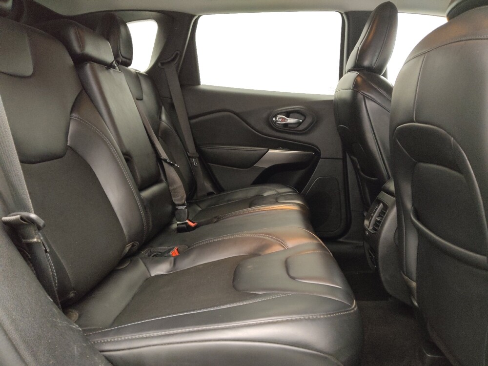 2020 Jeep Cherokee in Lakewood, CO 80215 - 18094632 19