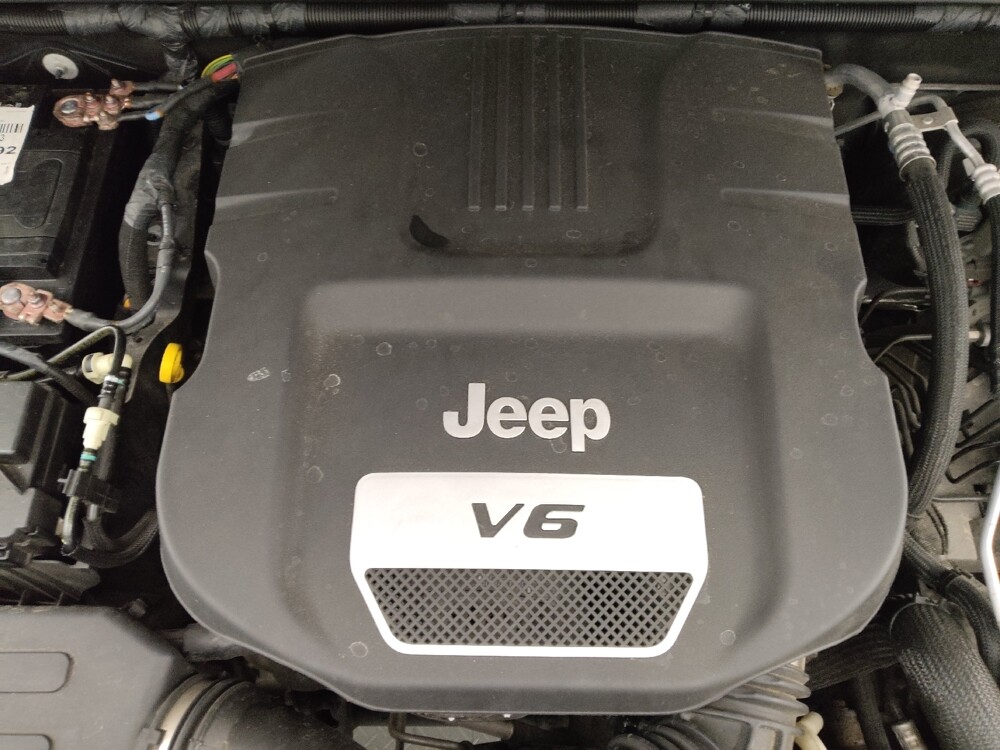 2016 Jeep Wrangler in Lakewood, CO 80215 - 18094633 30