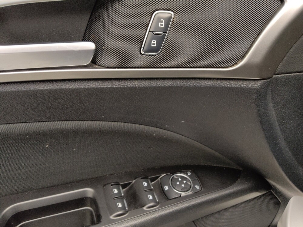 2017 Ford Fusion in Lakewood, CO 80215 - 18094634 27