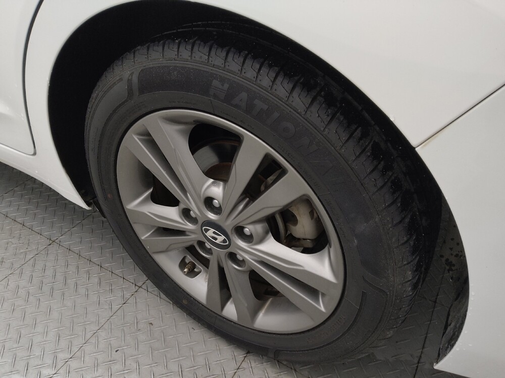 2018 Hyundai Elantra in Houston, TX 77034 - 18094642 31