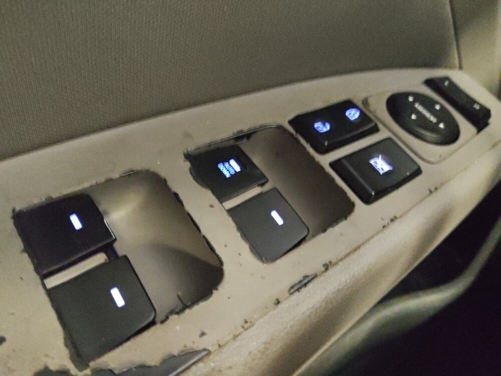 2019 Hyundai Elantra in Houston, TX 77060 - 18094646 27