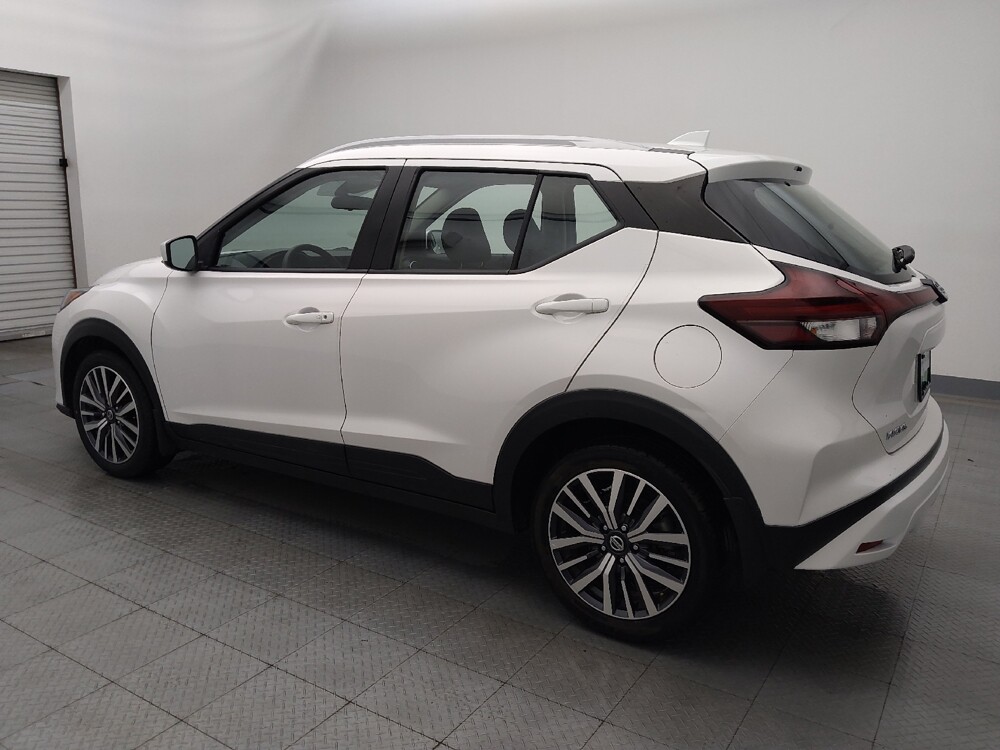 2021 Nissan Kicks in Live Oak, TX 78233 - 18094647 3